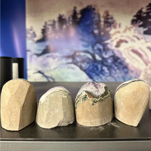 Amethyst Geode Set - Picture 4 of 8